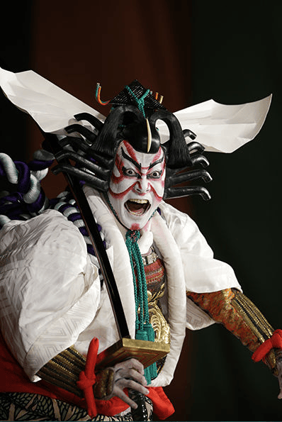 Dramatic expression in kabuki swordfight